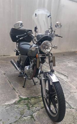 SUZUKI INTRUDER 125 